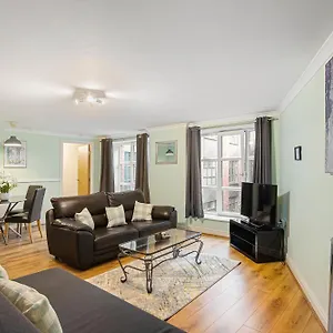 Bookbinders Leeds City Centre Apartment
