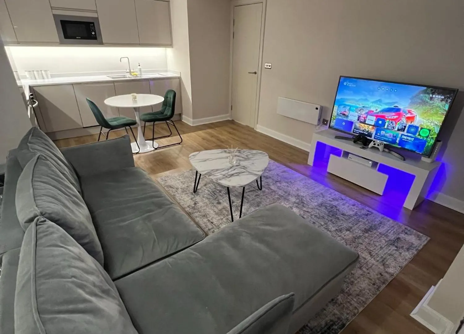Cozy Intimate Apartment - Leeds